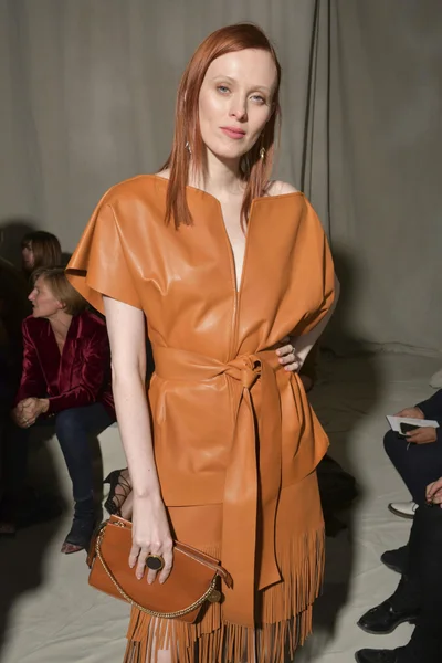 Look 3